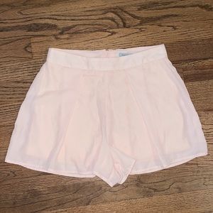 High rise flowy shorts